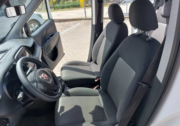 Fiat Doblo cena 39000 przebieg: 161000, rok produkcji 2018 z Jedwabne małe 232